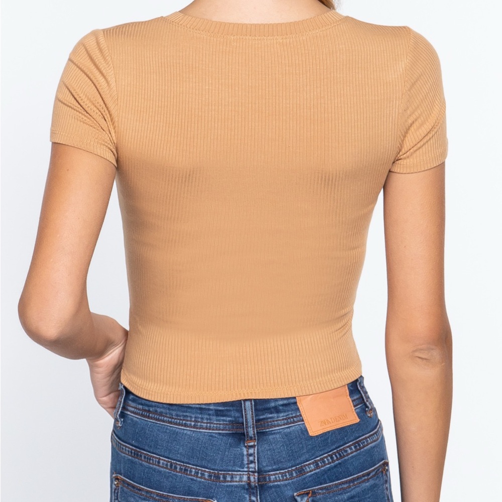 Tan Ribbed Short Sleeve Top - MEDIUM - Picture 8 of 8